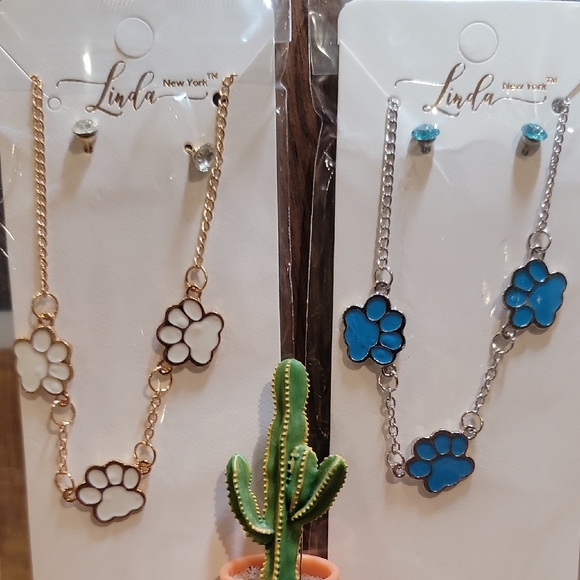 Jewelry - 2 piece Bundle White and Blue  Linda New York Paw Print Necklace Sets
